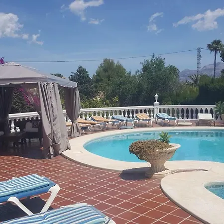 De Luxe 别墅 La Nucía