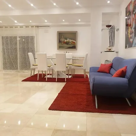 ヴィラ De Luxe La Nucía