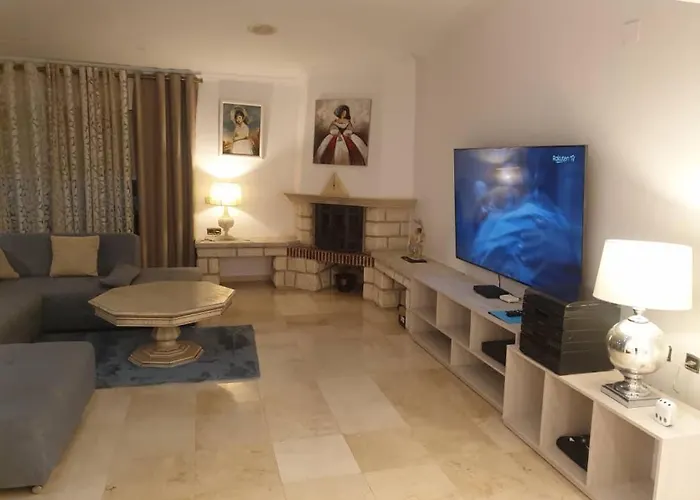 De Luxe Villa * La Nucía