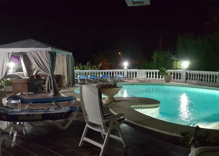 De Luxe Villa Villa